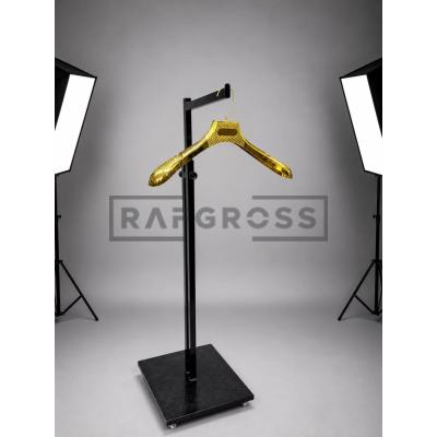 RAFGROSS Gold Desenli Plastik Giyim Askısı – Ceket, Palto ve Elbise Askısı 